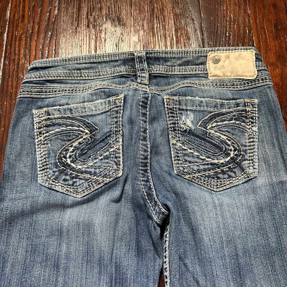Silver Jeans Womens‎ 27 Blue Twisted Capri Stretch Destressed Faded Whiskers